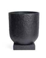 Black Base Pot